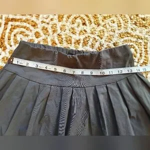 Low Rise Pleated Skirt Pretty Little Thing PrettyLittleThing